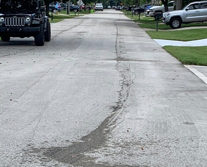 dEERFIEDL BEACH rECYCLONG TRUCKS